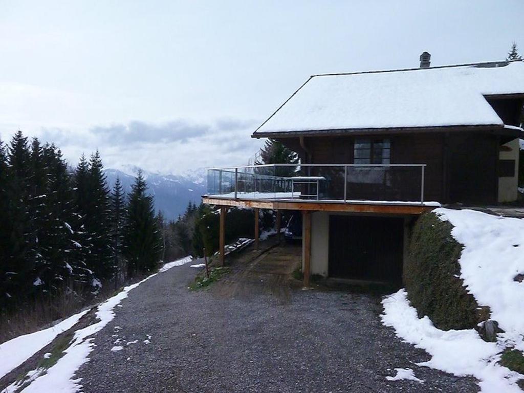 Chalet Traditionnel Avec Jacuzzi Exterieur Bex Exterior foto